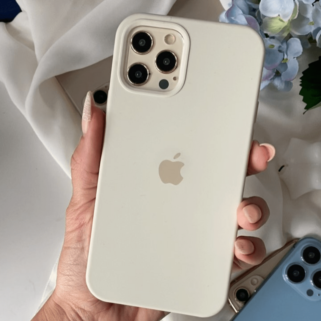 Vogueen iPhone Silicone Case (Antique White)