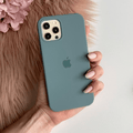 Vogueen iPhone Silicone Case (Pine Green)