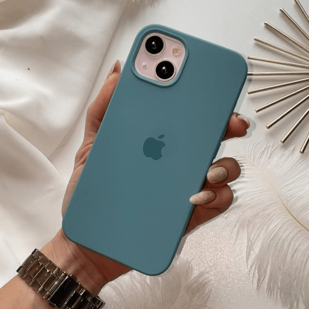 Vogueen iPhone Silicone Case (Pine Green)