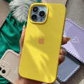 Vogueen iPhone Silicone Case (Yellow)