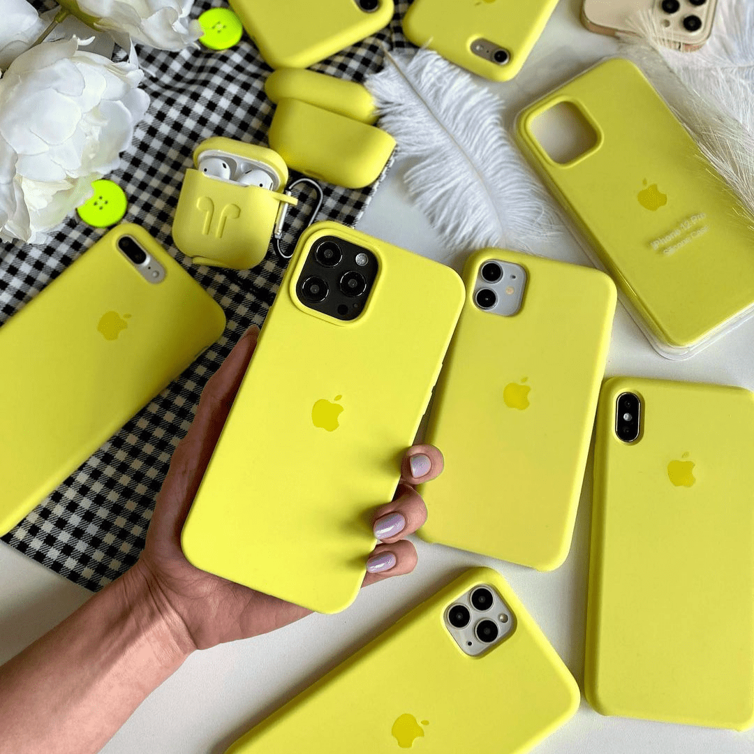 Vogueen iPhone Silicone Case (Flash Yellow)
