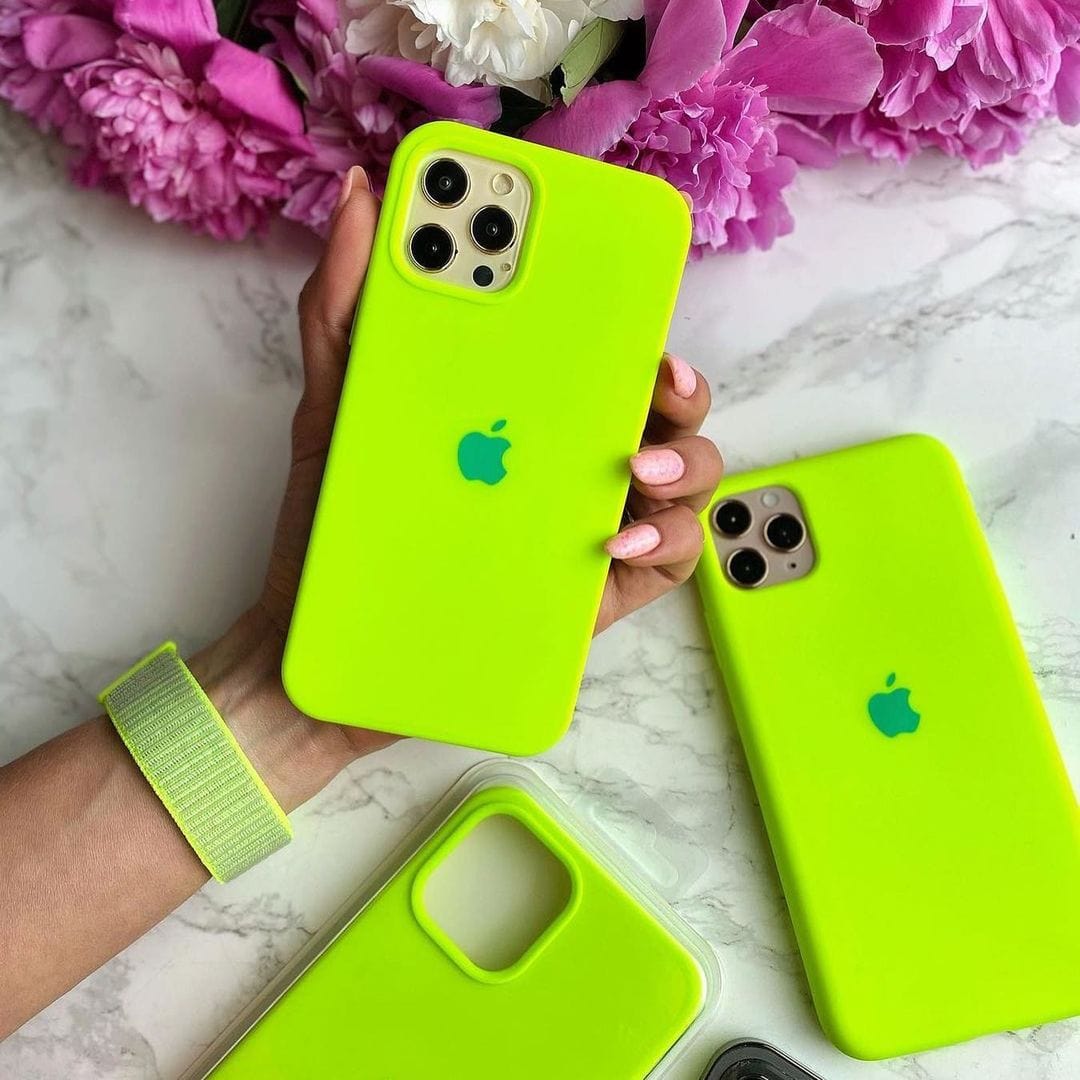 iPhone Silicone Case (Fluorescent Green) – Vogueen iPhone Silicone Case (Fluorescent Green) – Vogueen